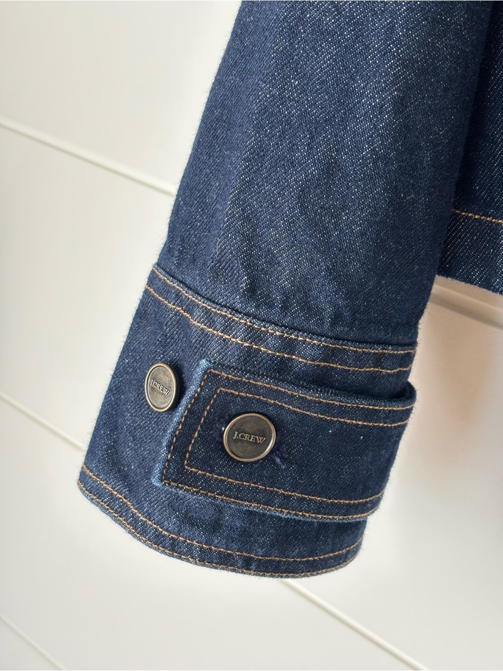 J. Crew Denim Barn Jacket Cropped in Denim Rinse Women's Size Large - Picture 7 of 14